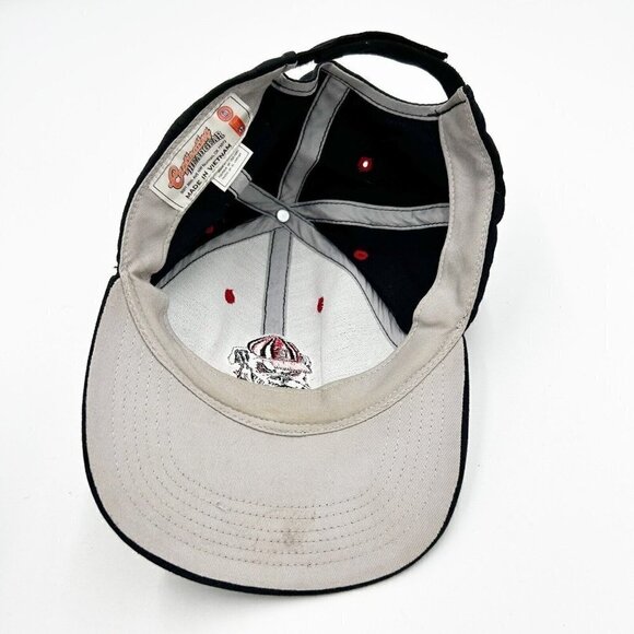 Captivating Headgear Licensed Georgia Bulldog Adjustable Black Cap Embroidered - Picture 6 of 7